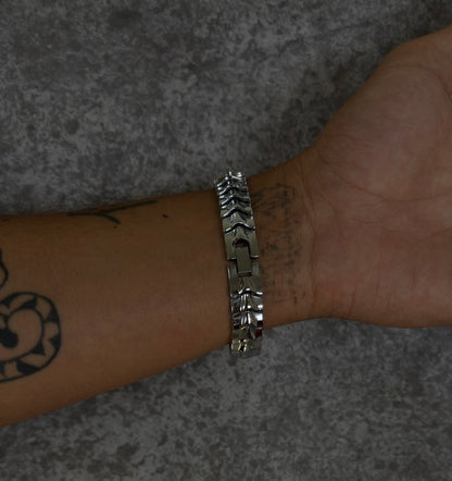 SPINE BRACELET