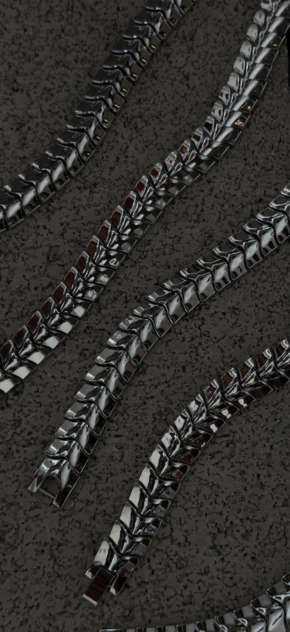 SPINE BRACELET